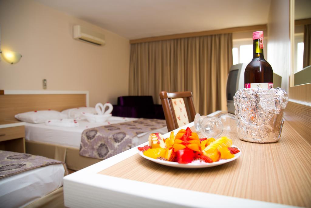 Tuntas Beach Hotel Didim Szoba fotó